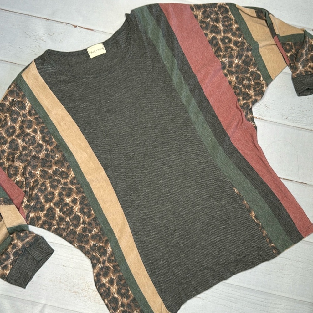 Lovely Melody Animal Print Print Contrast Dolman Sleeve Knit Top Size Small